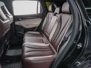 Внедорожник Geely Monjaro 2024 года, 3549000 рублей, Сургут