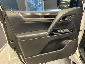 Внедорожник Lexus LX 2017 года, 7800000 рублей, Красноярск