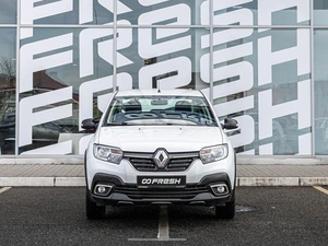 Седан Renault Logan Stepway 2019 года, 1180000 рублей, Краснодар