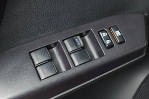 Внедорожник Toyota RAV4 2016 года, 1929000 рублей, Тюмень
