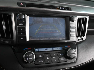 Внедорожник Toyota RAV4 2017 года, 2349000 рублей, Аксай