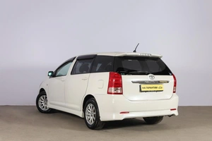 Минивэн Toyota Wish 2008 года, 999000 рублей, Новосибирск