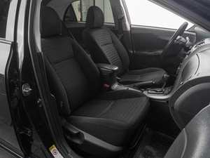 Седан Toyota Corolla 2009 года, 749000 рублей, Тюмень