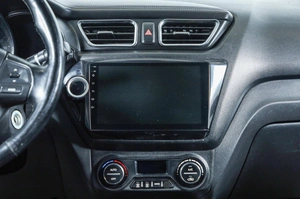Седан Kia Rio 2014 года, 929000 рублей, Новосибирск