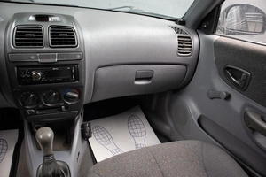 Седан Hyundai Accent 2005 года, 299000 рублей, Оренбург