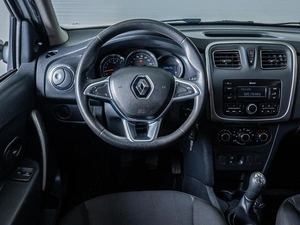 Хетчбэк Renault Sandero 2018 года, 869000 рублей, Ставрополь