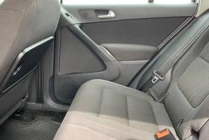 Внедорожник Volkswagen Tiguan 2015 года, 1395000 рублей, Солонцы