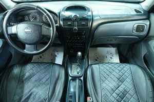 Седан Nissan Almera Classic 2007 года, 589000 рублей, Омск