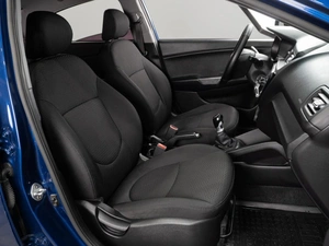 Седан Kia Rio 2015 года, 999000 рублей, Тюмень