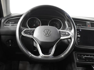Внедорожник Volkswagen Tiguan 2021 года, 2498100 рублей, Казань