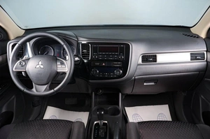 Внедорожник Mitsubishi Outlander 2012 года, 1409000 рублей, Тюмень
