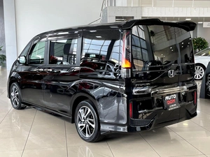 Минивэн Honda Stepwgn Spada 2015 года, 1797000 рублей, Солонцы