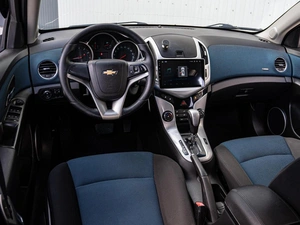 Хетчбэк Chevrolet Cruze 2013 года, 815000 рублей, Краснодар