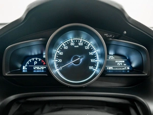 Хетчбэк Mazda Axela 2017 года, 1270000 рублей, Красноярск