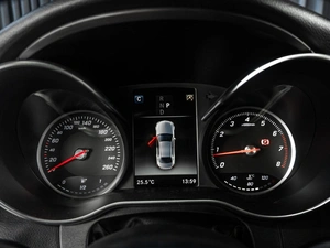 Седан Mercedes-benz C-класс 2017 года, 2459000 рублей, Тюмень