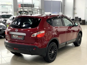 Внедорожник Nissan Qashqai 2011 года, 1087000 рублей, Солонцы