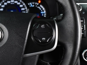 Седан Toyota Camry 2014 года, 1597000 рублей, Воронеж