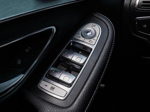 Седан Mercedes-benz C-класс 2016 года, 2770000 рублей, Краснодар