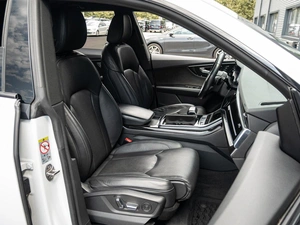 Внедорожник Audi Q8 2019 года, 4480000 рублей, Краснодар