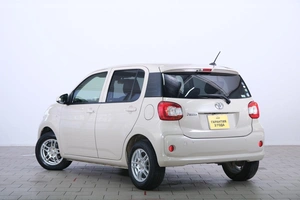Хетчбэк Toyota Passo 2015 года, 919000 рублей, Омск