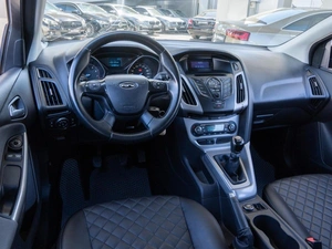 Седан Ford Focus 2012 года, 899000 рублей, Волгоград