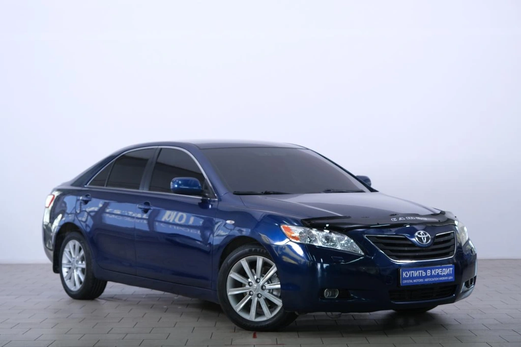 Седан Toyota Camry 2007 года, 999000 рублей, Омск