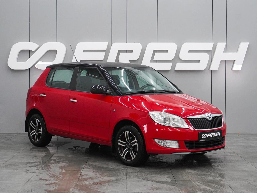 Хетчбэк Skoda Fabia 2010 года, 699000 рублей, Воронеж