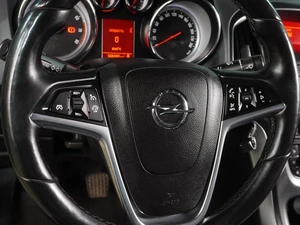 Седан Opel Astra 2013 года, 849000 рублей, Воронеж