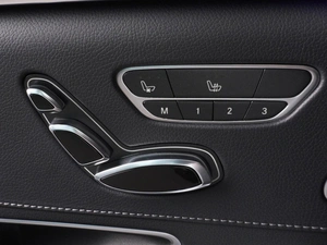 Седан Mercedes-benz S-класс 2015 года, 3040000 рублей, Красный Пахарь