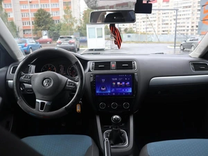 Седан Volkswagen Jetta 2013 года, 1090000 рублей, Железногорск