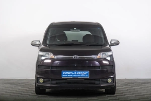 Минивэн Toyota Spade 2015 года, 949000 рублей, Томск