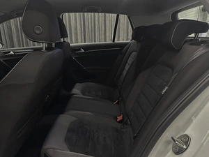 Хетчбэк Volkswagen Golf 2014 года, 1250000 рублей, Красноярск
