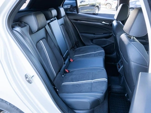 Хетчбэк Volkswagen Golf 2024 года, 3460000 рублей, Волгоград
