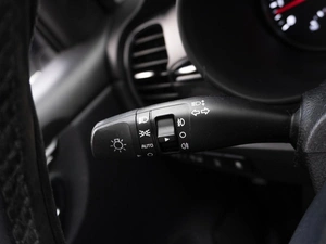 Седан Kia Rio 2017 года, 1179000 рублей, Саратов