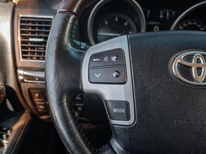 Внедорожник Toyota Land Cruiser 2014 года, 3679000 рублей, Краснодар