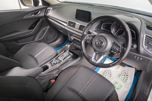 Хетчбэк Mazda Axela 2016 года, 1169000 рублей, Томск