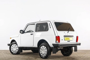 Внедорожник ВАЗ (LADA) 4x4 (Нива) 2020 года, 749000 рублей, Тюмень