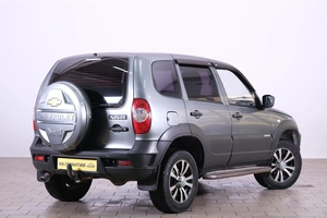 Внедорожник Chevrolet Niva 2014 года, 699000 рублей, Омск