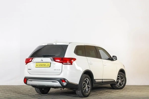 Внедорожник Mitsubishi Outlander 2018 года, 1859000 рублей, Тюмень