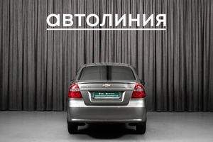 Седан Chevrolet Aveo 2010 года, 380000 рублей, Красноярск