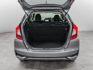 Хетчбэк Honda Fit 2018 года, 1200000 рублей, Красноярск