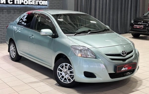 Седан Toyota Belta 2010 года, 690000 рублей, Красноярск