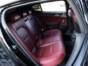 Лифтбек Kia Stinger 2018 года, 3160000 рублей, Краснодар