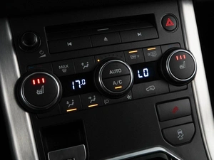 Внедорожник Land Rover Range Rover Evoque 2013 года, 2357077 рублей, Москва