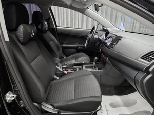 Седан Mitsubishi Lancer 2012 года, 880000 рублей, Красноярск
