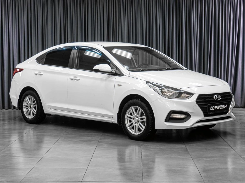 Седан Hyundai Solaris 2017 года, 1069000 рублей, Тюмень
