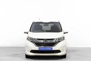Минивэн Honda Freed 2018 года, 1849000 рублей, Барнаул