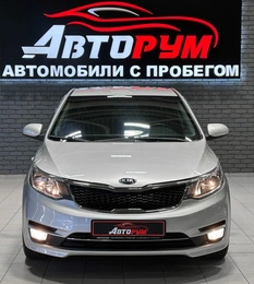 Седан Kia Rio 2016 года, 1100000 рублей, Красноярск
