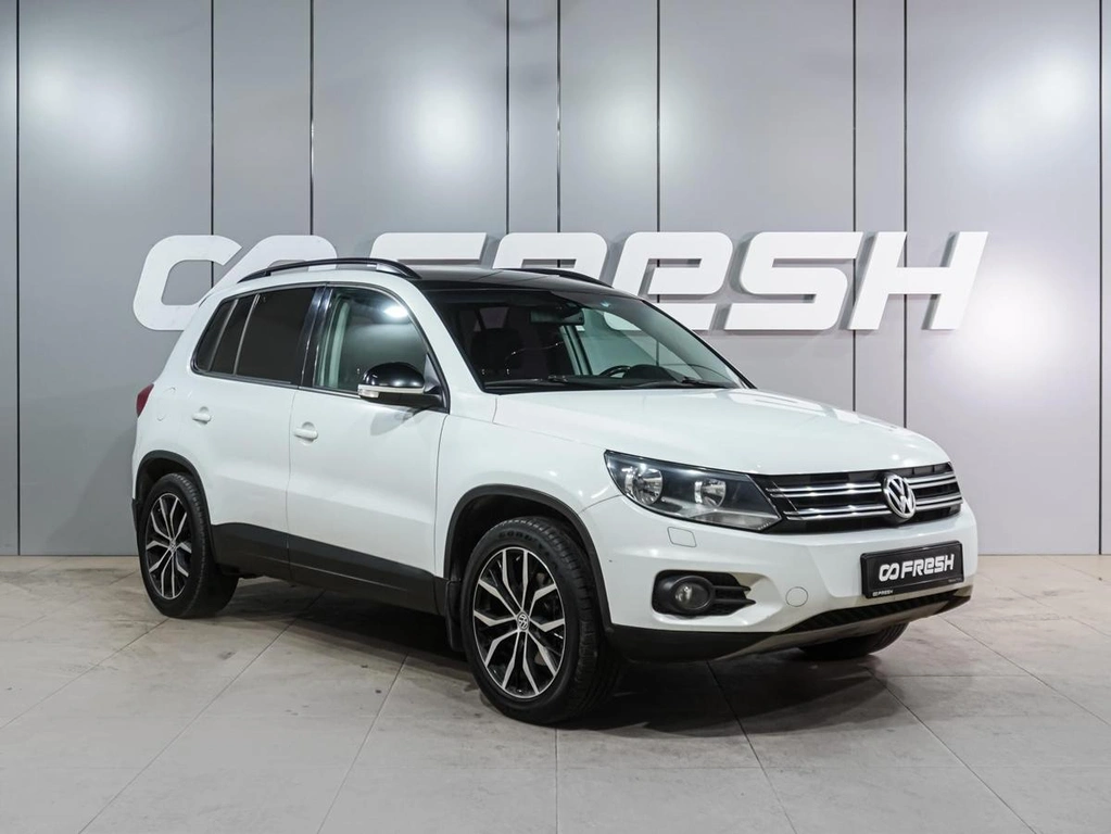 Внедорожник Volkswagen Tiguan 2016 года, 1699000 рублей, Воронеж