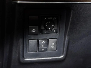 Внедорожник Toyota Land Cruiser Prado 2018 года, 5350000 рублей, Санкт-Петербург